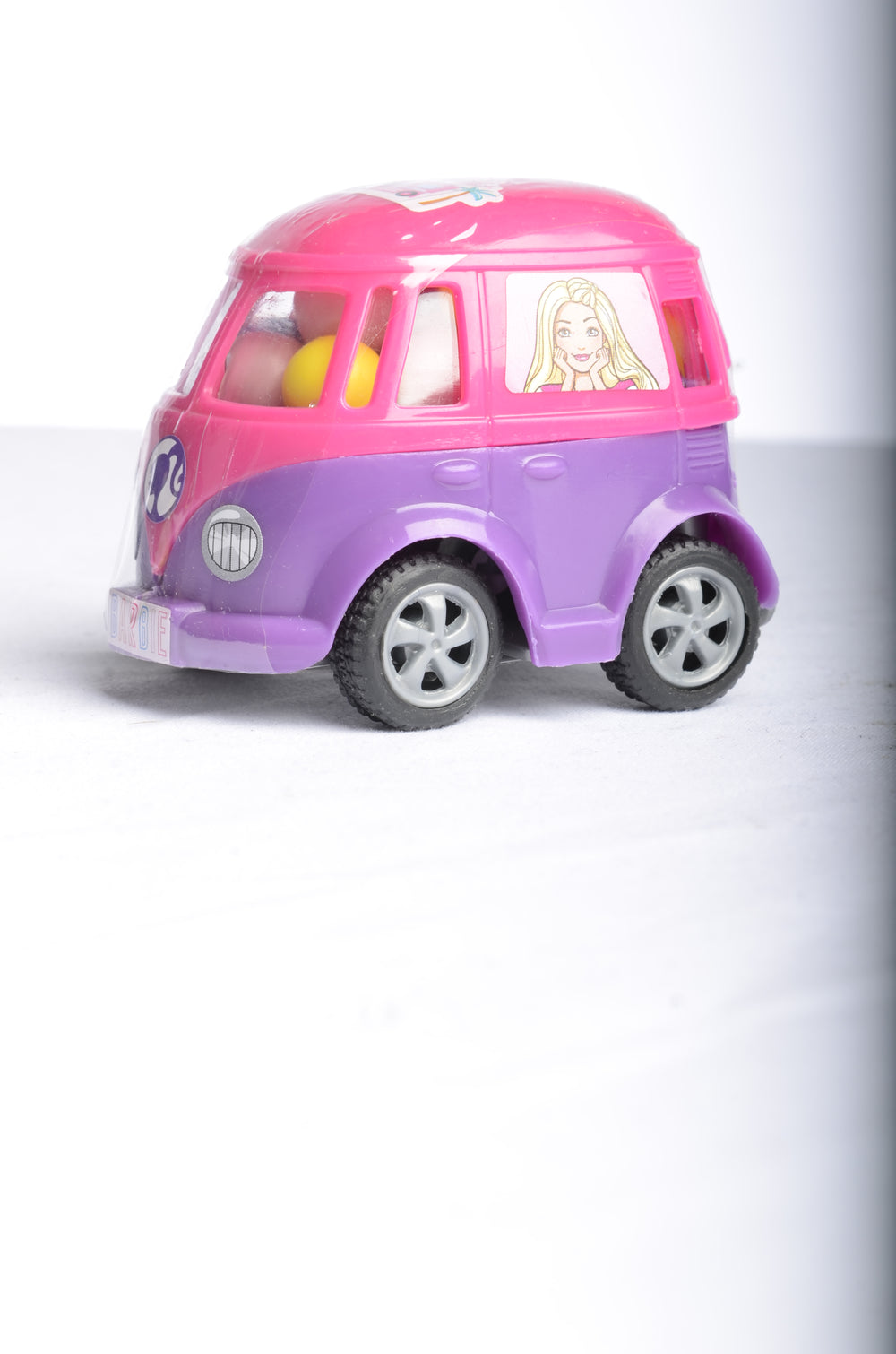 CARAVANE BARBIE BONBON